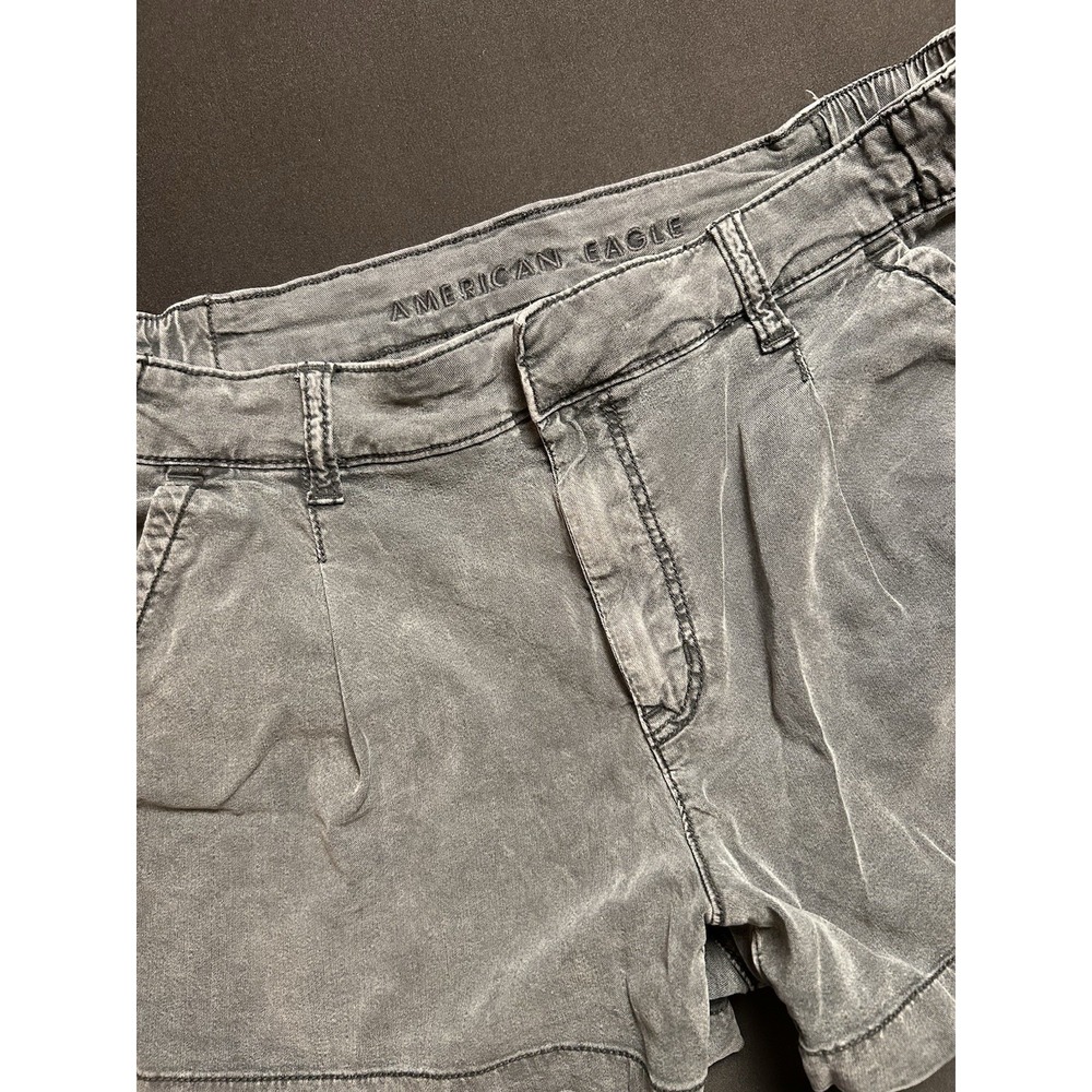 American Eagle AE High Rise Trouser Shorts Faded Black Charcoal Gray Wash Size 8